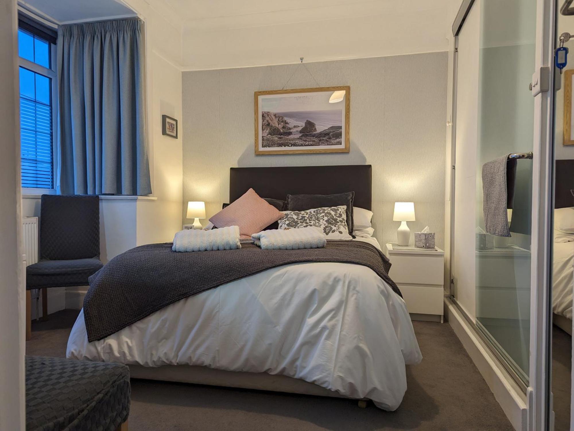 En-Suite Nook Near Forest & Sea, Great Value With Fridge, Microwave And Tv Lymington Kültér fotó